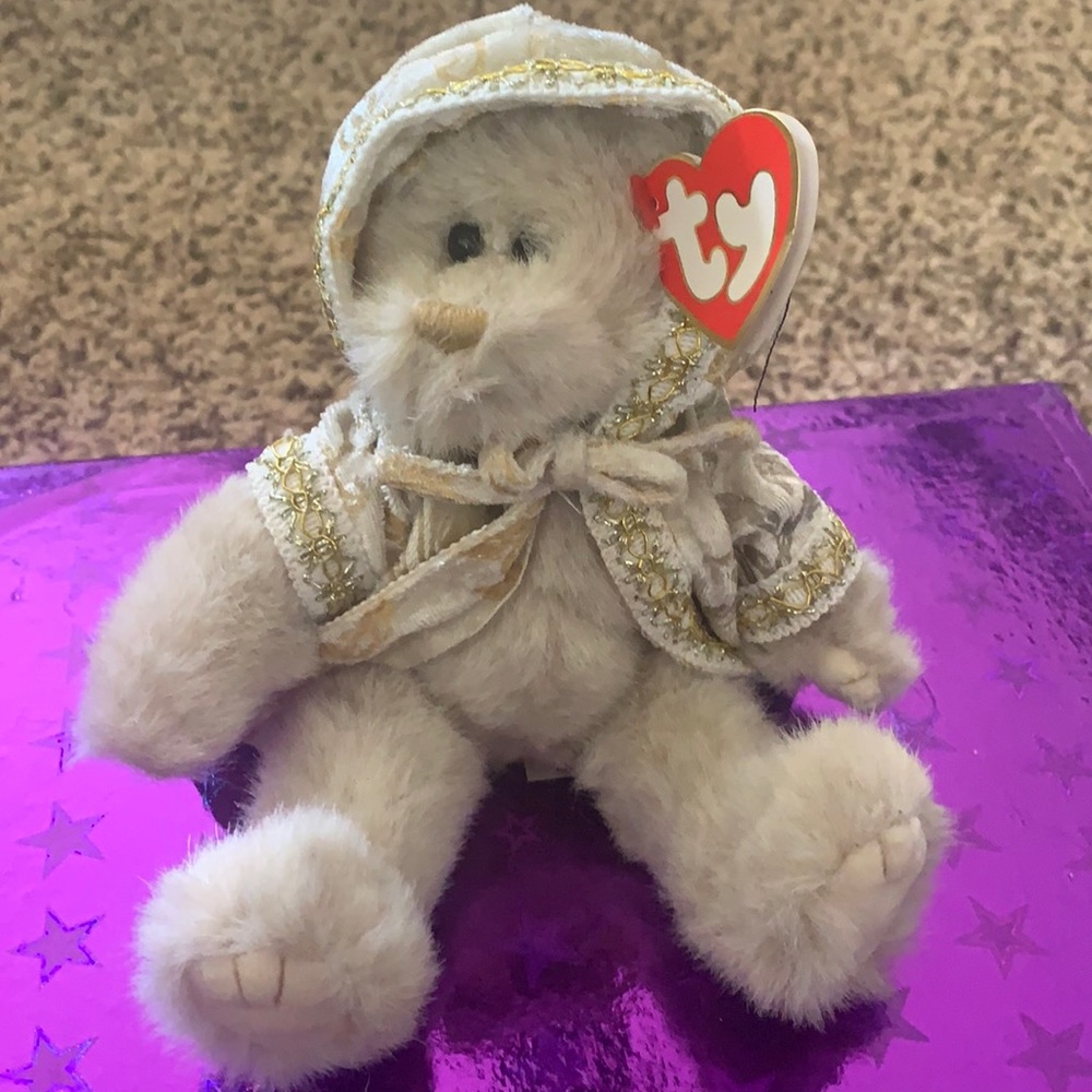 Ty Gwendolyn bear